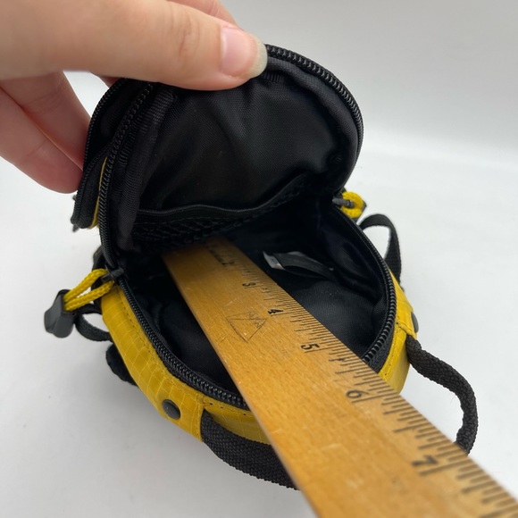 Mini Targus Nylon Camera Storage Backpack Bag Yellow Black Zip Closure Mesh - Picture 10 of 12